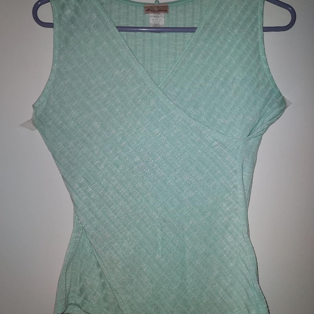 4/$20 Sleeveless Cute Top